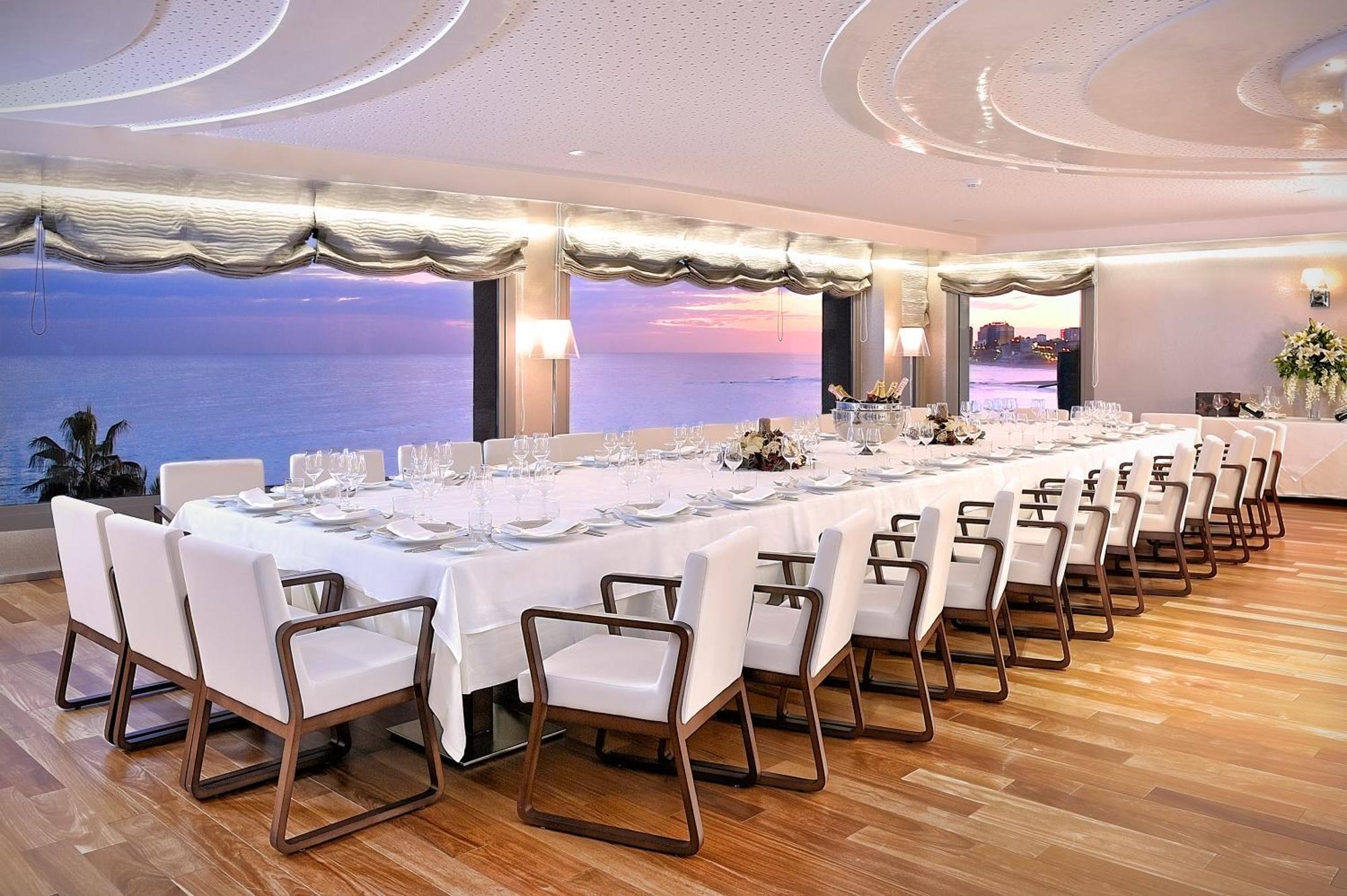 阿雷莎文奇精选精品水疗酒店 贝纳尔马德纳 外观 照片 The interior of the restaurant